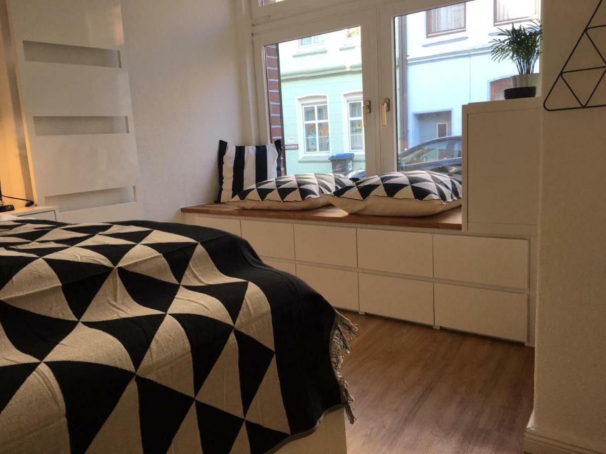 Zentral Gelegenes Ferienzimmer Moellner Seestrasse Eksteriør billede